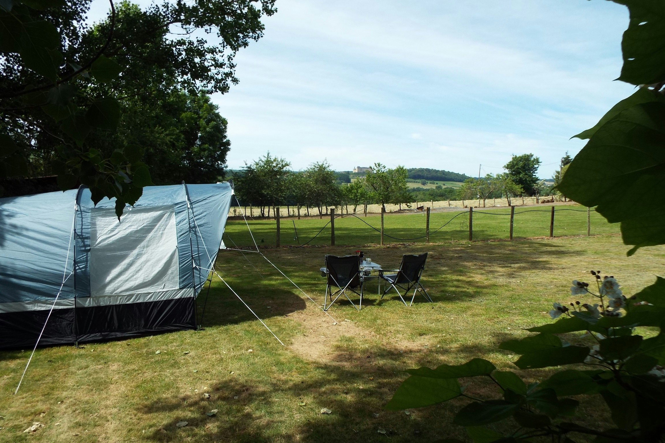 Camping Belle Vue - Standplätze auf dem Campingplatz