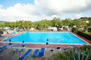 Camping Belsito - Poolbereich vom Campingplatz