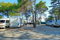Camping Belvedere - Izola - Wohnmobil- und Wohnwagenstellplätze auf dem Campingplatz