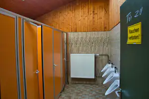 Camping Bergwinkel - Sanitaerbereich.jpg