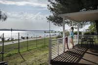 Camping Bi Village  -  Mobilheim mit Terrasse am Adriatischen Meer