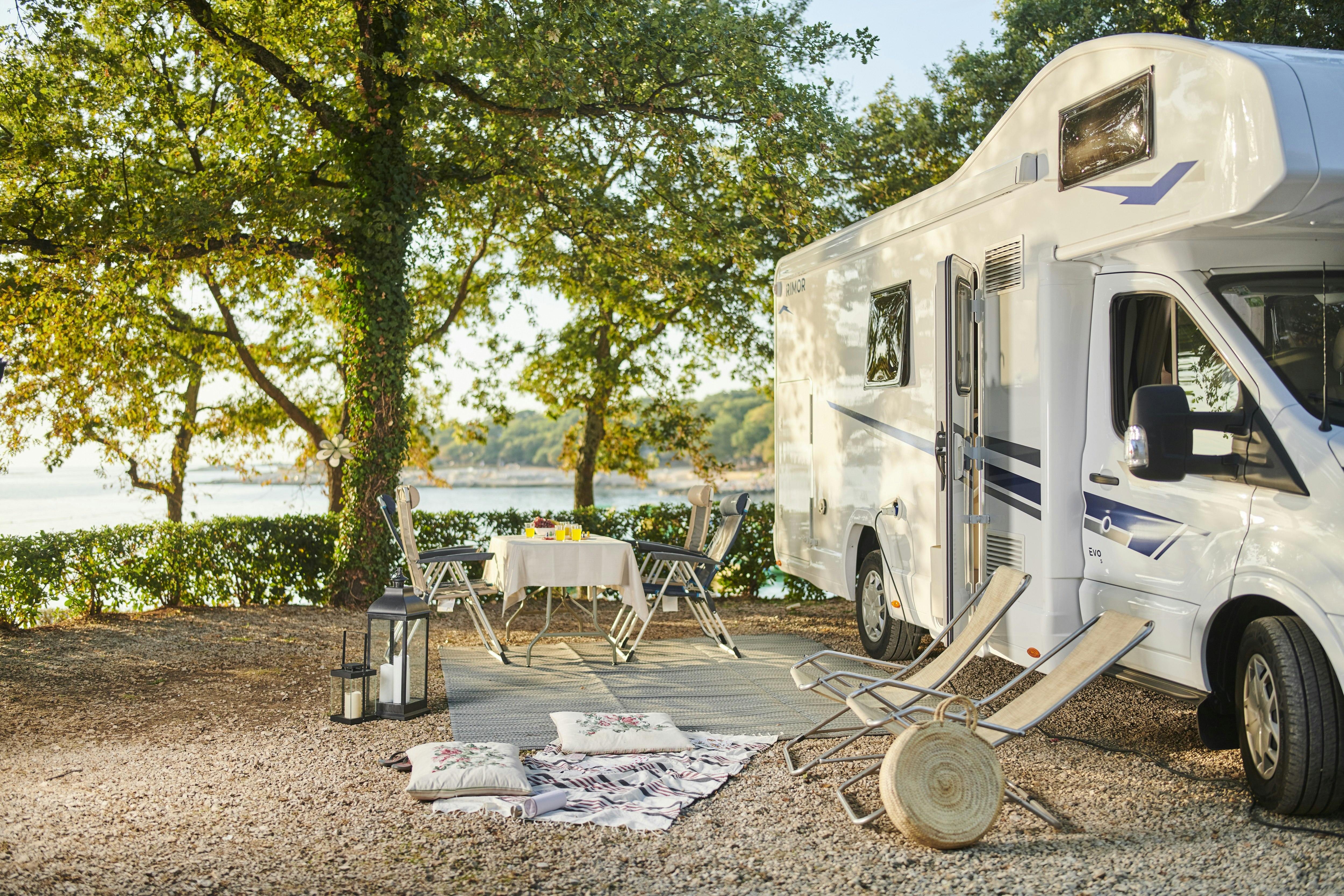 Camping Bijela Uvala - Standplätze auf dem Campingplatz