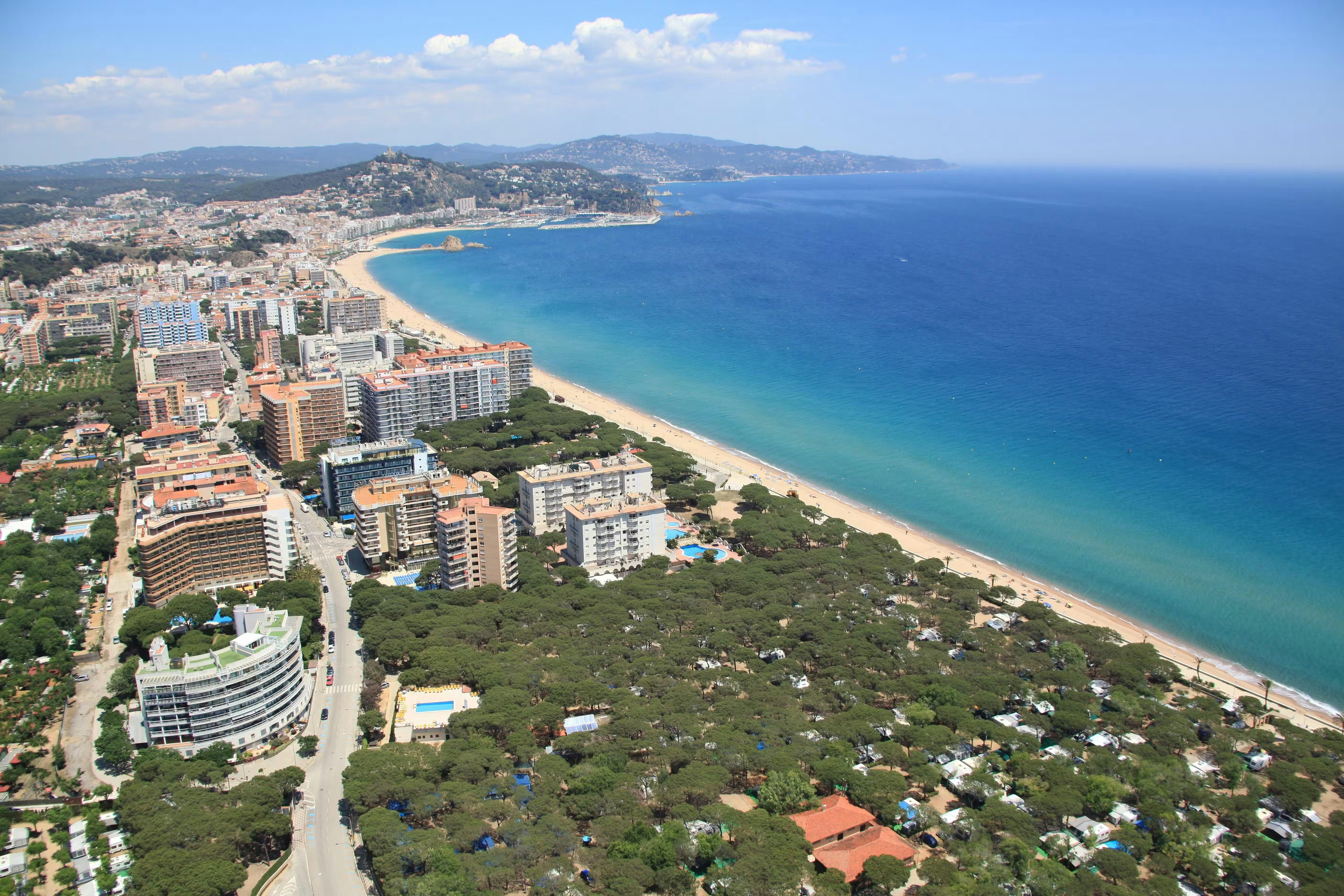 Camping Blanes  - Luftaufnahme des Campingplatzes am Meer
