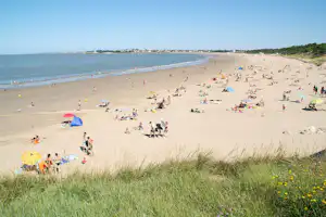 Camping Bois Soleil - Strand vom Campingplatz am Atlantik