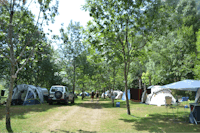Camping Bordes de Graus  -  Wohnwagen- und Zeltstellplatz vom Campingplatz im Grünen