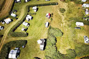 Bovbjerg Camping - Campingplatz aus der Vogelperspektive