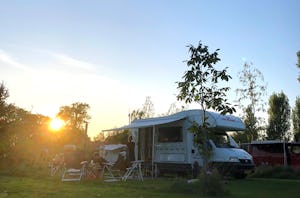 Camping Boven het Maaiveld