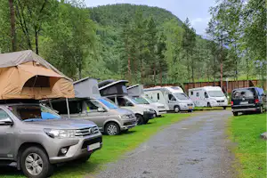 Bratland Camping Camping Bratland - Stellplätze im Grünen