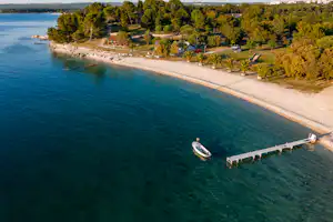 Brioni Sunny Camping - Blick auf den Strand
