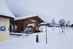 Camping Brixen im Thale - Eine Skischule in der Nähe des Campingplatzes