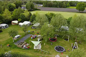 Camping Buitenplaats Drenthe - Luftaufnahme des Campingplatzes