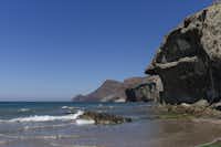 Camping Cabo de Gata  -  Strand vom Campingplatz am Mittelmeer