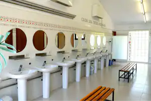 Camping Cadí Vacances - Sanitärbereich vom Campingplatz