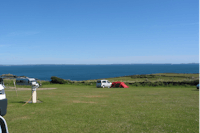 Camping Caerfai Bay Caravan & Tent Park - Stellplätze BR1 Feld 2 auf dem Campingplatz direkt am Meer