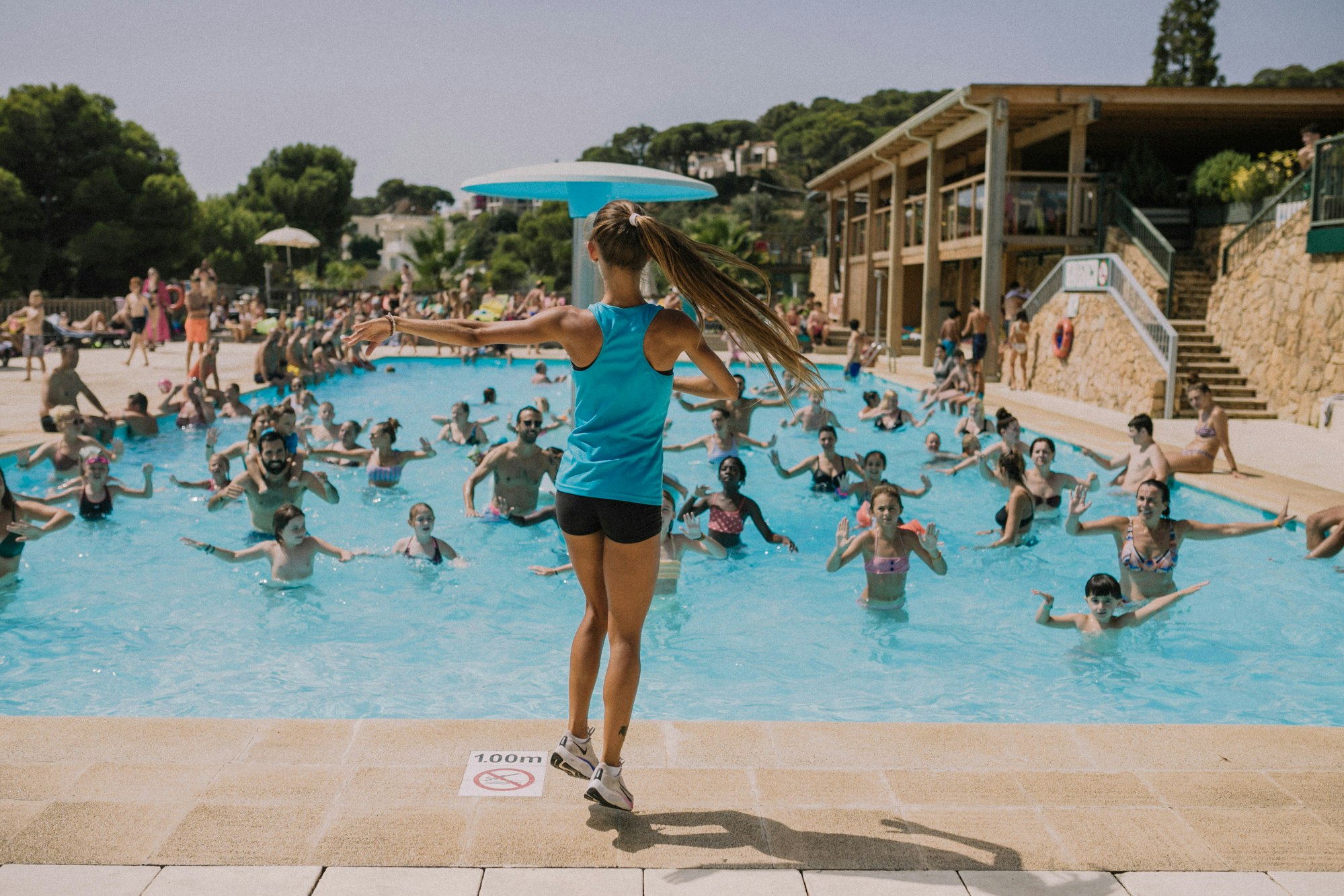 Sènia Cala Gogo  Camping Cala Gogo - Aquafitness im Freibad des Campingplatzes
