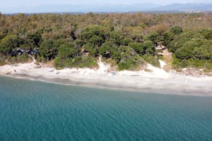 Camping CALELLA - Luftaufnahme des Strandes