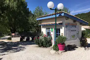 Camping Calme et Nature - Campingplatz Rezeption