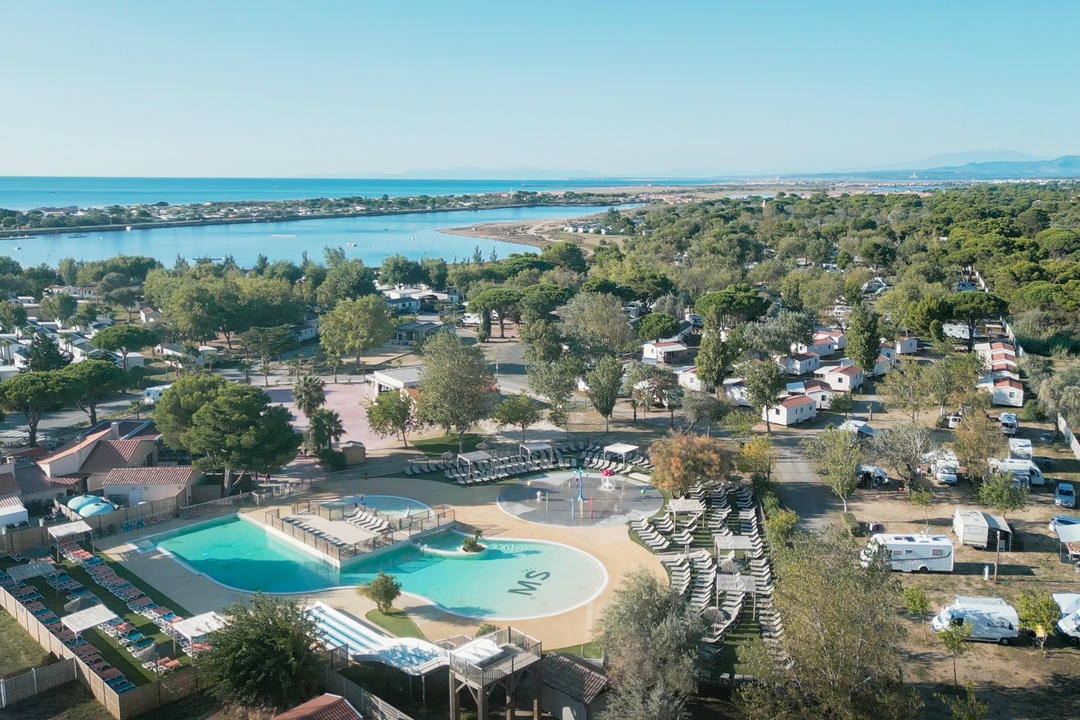 Camping Campéole La Côte des Roses  Camping Club La Côte des Roses  - Luftaufnahme des Campingplatzes