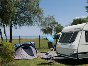 Camping La Pinède - Excenevex Campéole La Pinède - Zeltplatz und Standplätze auf dem Campingplatz