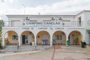Camping Canelas - Rezeption