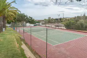 Camping Canelas - Tennisplatz