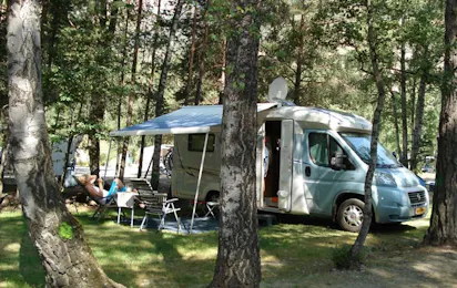 Camping Caravaneige l'Iscle de Prelles