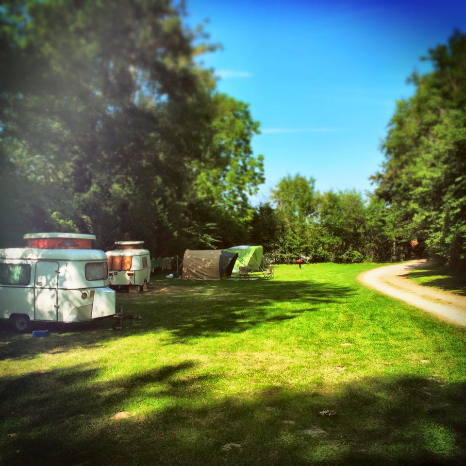 Camping - Caravaning Domaine du Blanc Pignon