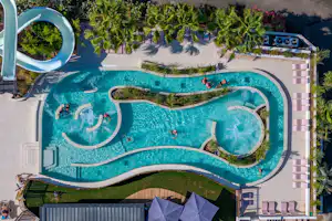 Camping Sandaya Douce Quiétude - Luftaufnahme des Freibades