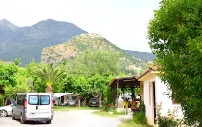 Camping & Bungalows Castle View