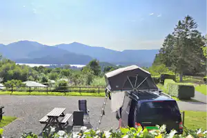 Castlerigg Hall Caravan Camping Glamping Camping Castlerigg Hall - Aufwachen im Dachzelt zu einem wunderschönen Morgen auf dem Campingplatz