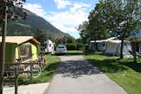 Camping Cevedale  -  Wohnwagen- und Zeltstellplatz vom Campingplatz im Grünen