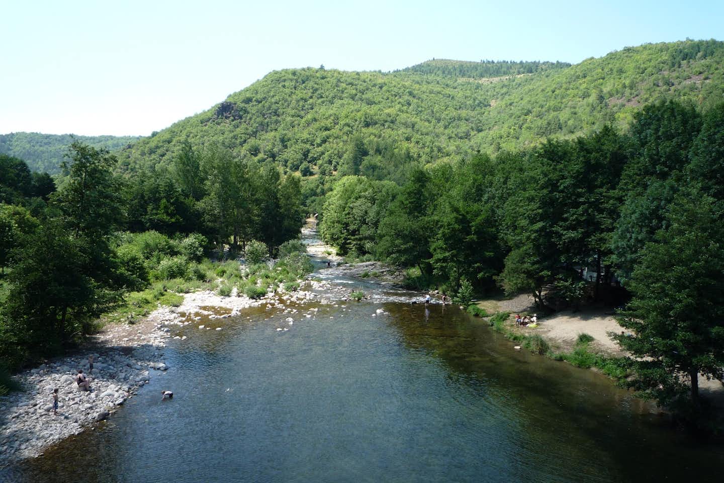 Camping Chantemerle - Tarn Fluss am Campingplatz