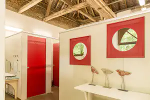 Camping Château de Chanteloup, Sanitäranlage , Toilette