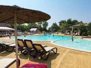 Camping Château de Fonrives