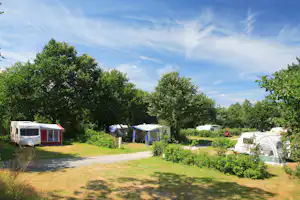 Camping le Deffay - Übersicht auf das gesamte Campingplatz Gelände