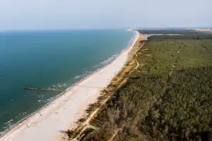 Camping Classe Village - Blick auf die Küste aus der Vogelperspektive