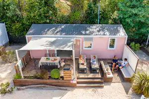 Camping Club Californie Plage - Luftaufnahme eines Mobilheims mit Terrasse