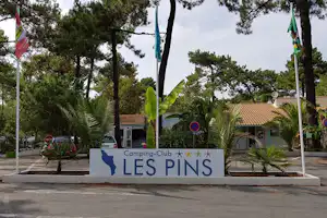 Camping club Les Pins - Rezeption vom Campingplatz