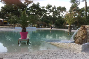 Camping club Les Pins - Wasseroase auf dem Campingplatz