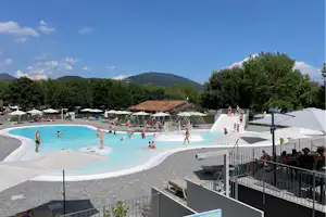 Conca D'Oro Camping & Lodge Camping Conca d'Oro - Freibad auf dem Campingplatz