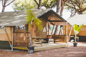 Camping Conil - Safarizelte auf dem Campingplatz