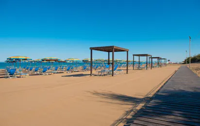 Continental Camping Village (Marina di Castagneto-Donoratico)