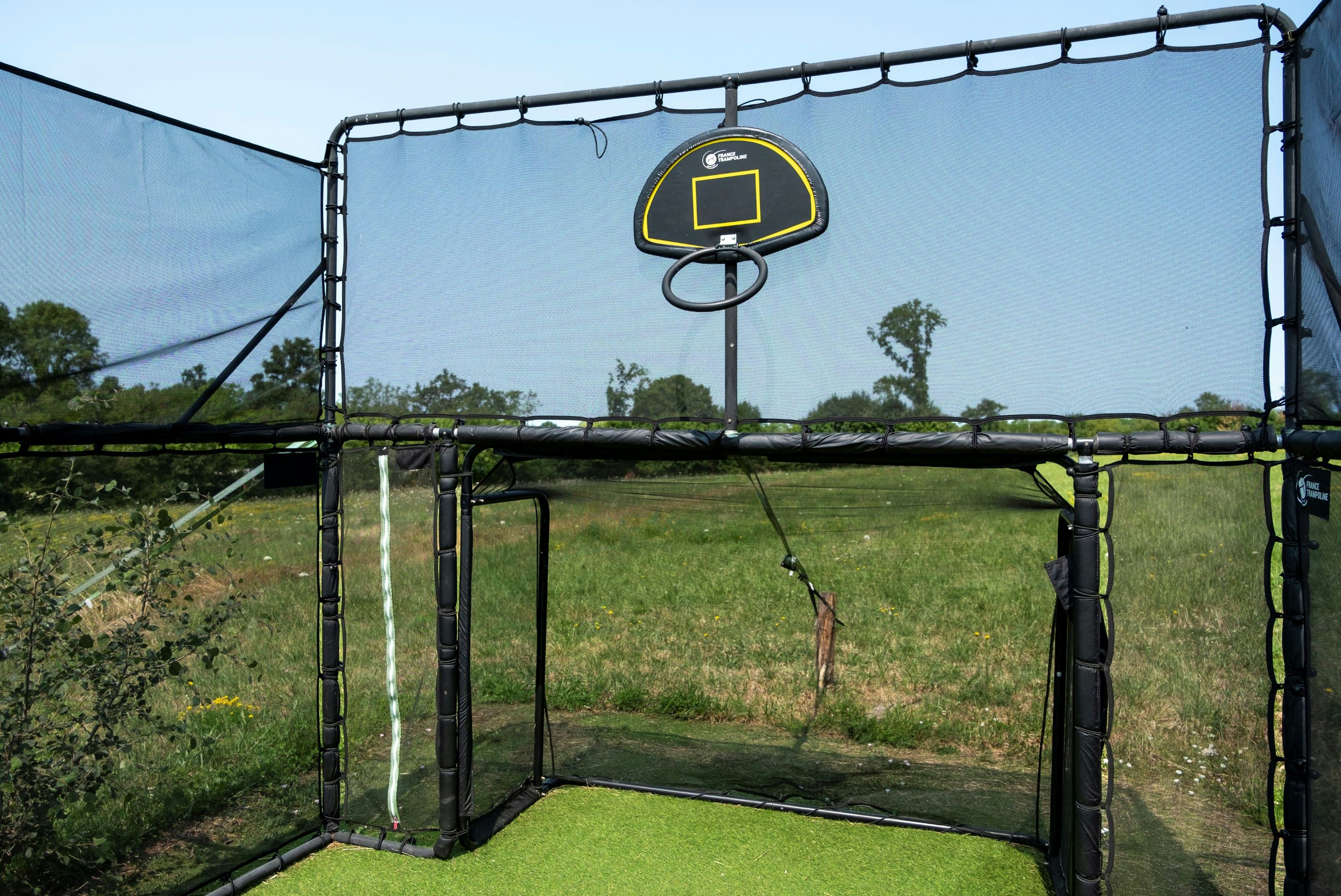 Flower Camping Côté Lac -  Sportplatz auf dem Campingplatz