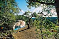 Camping Cévennes Provence  -  Zeltplatz vom Campingplatz mit Blick auf die Berge im Nationalpark Cevennen