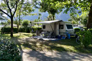 Camping Darna Wohnmobilstellplätze im Schatten der Bäume