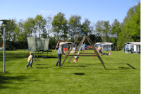 Camping de Berghoeve - Kinderspielplatz auf dem Campingplatz