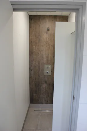 Camping de Betuwe Hoeve - Dusche auf dem Campingplatz