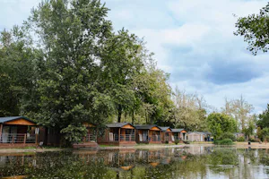 Camping de Bordeaux Lac - Mobilheime auf dem Campingplatz