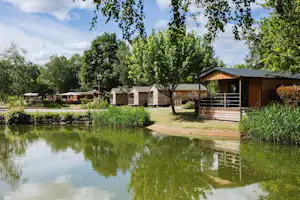 Camping de Bordeaux Lac - Mobilheime auf dem Campingplatz