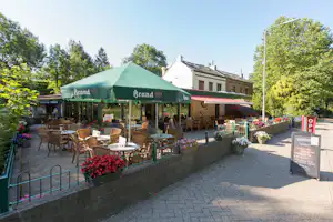 Camping De Bosrand - Restaurant vom Campingplatz mit Terrasse